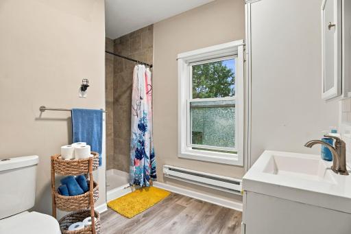 3544 35th Avenue S, Minneapolis, MN 55406