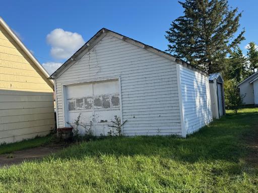 813 4th Street SE, Bemidji, MN 56601