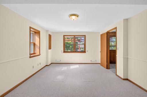 30_3412_Silver_Lake30_mls.jpg