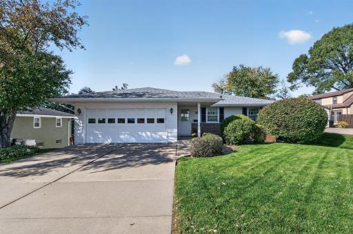 Photo for 3412 Silver Lake Road NE, Saint Anthony, MN 55418 - listing #7158012 3412 Silver Lake Road NE, Saint Anthony, MN 55418