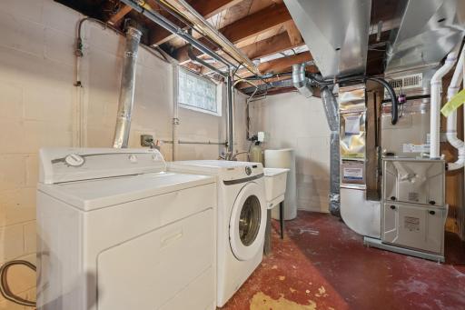 Laundry: full-size washer and dryer included