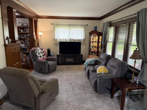 513 Red Wing Avenue, Kenyon, MN 55946