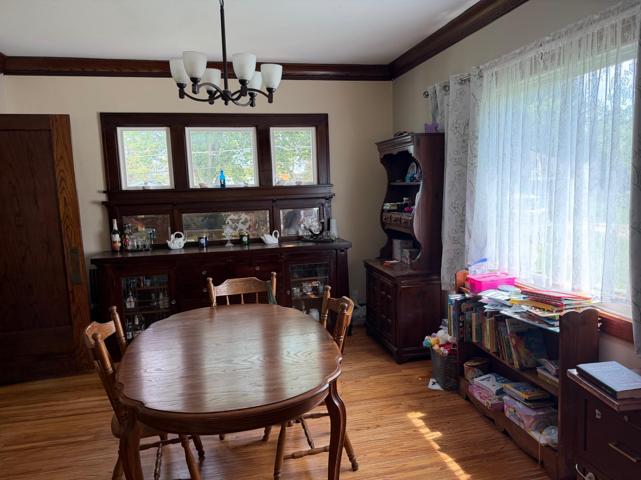 Dinning Room 1.jpeg