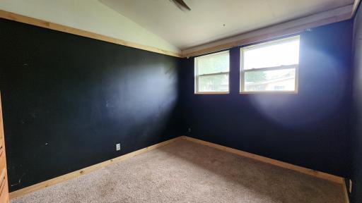 115 Village Avenue, Cannon Falls, MN 55009
