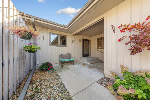 607 Zanmiller Drive, Northfield, MN 55057
