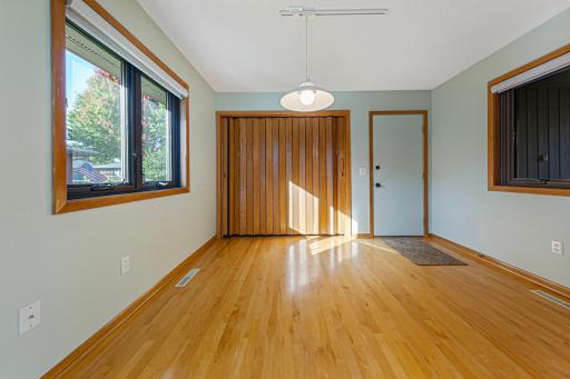 607 Zanmiller Drive, Northfield, MN 55057