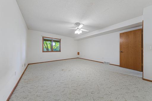 607 Zanmiller Drive, Northfield, MN 55057