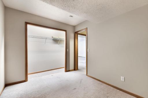 9141 Medley Circle, Golden Valley, MN 55427