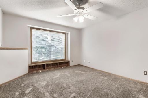 9141 Medley Circle, Golden Valley, MN 55427