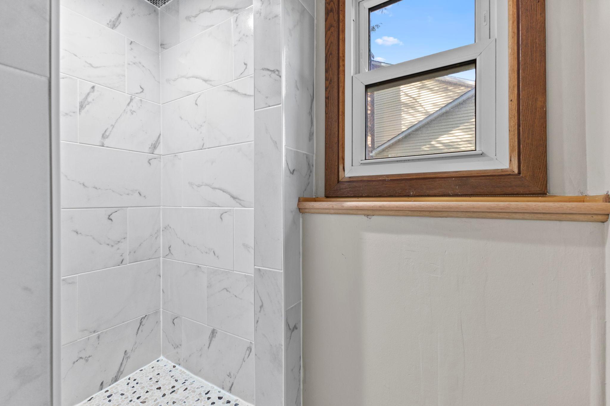 Vivid Spaces_4656 142nd St_029.JPG