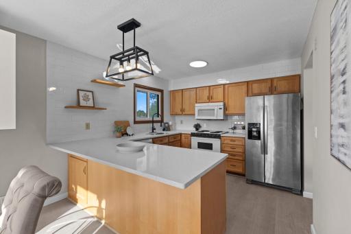 4656 142nd Street W, Apple Valley, MN 55124