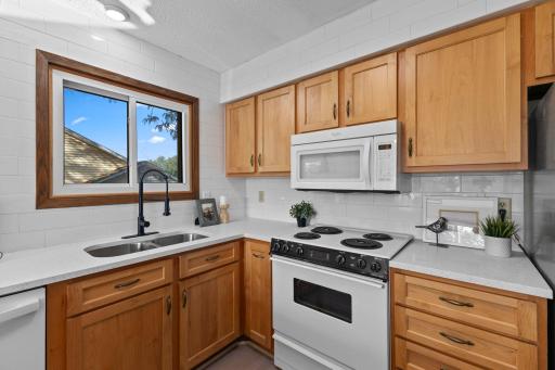 4656 142nd Street W, Apple Valley, MN 55124