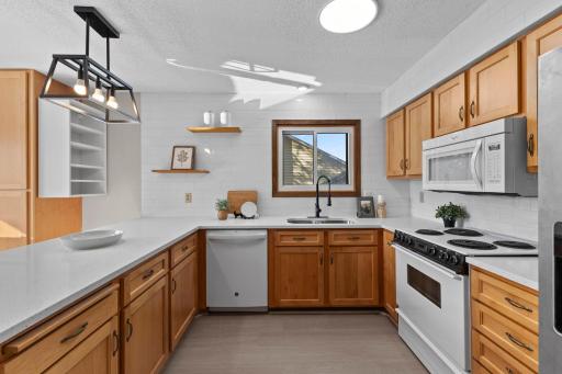4656 142nd Street W, Apple Valley, MN 55124