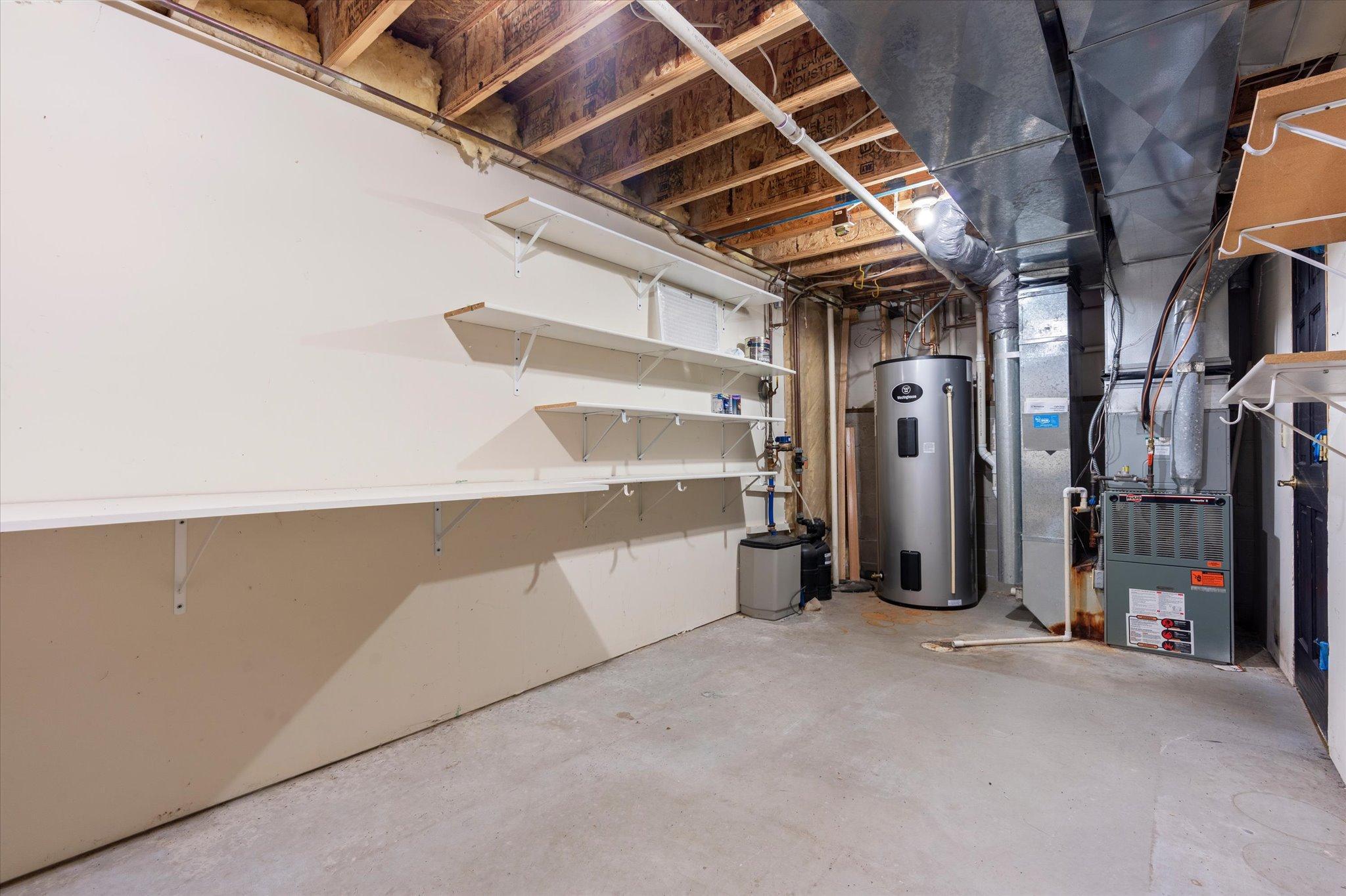 Large Storage/ Mechanical