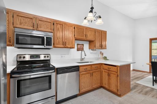 4303 Clemson Circle, B, Eagan, MN 55122