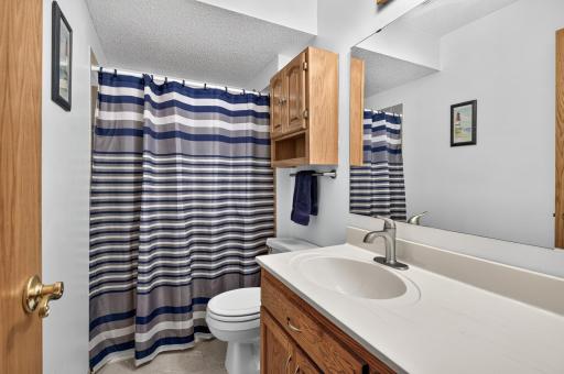 4303 Clemson Circle, B, Eagan, MN 55122
