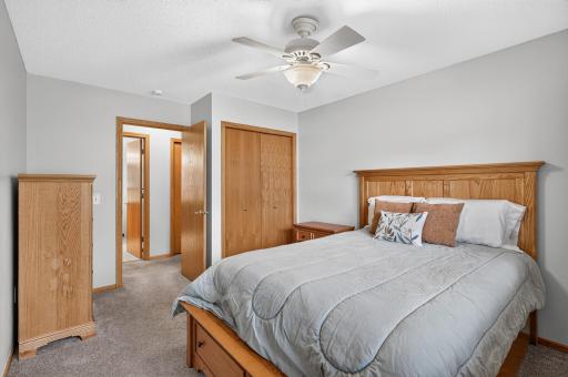 4303 Clemson Circle, B, Eagan, MN 55122