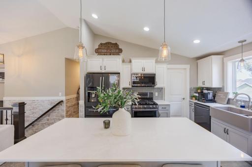 6778 93rd Street S, Cottage Grove, MN 55016