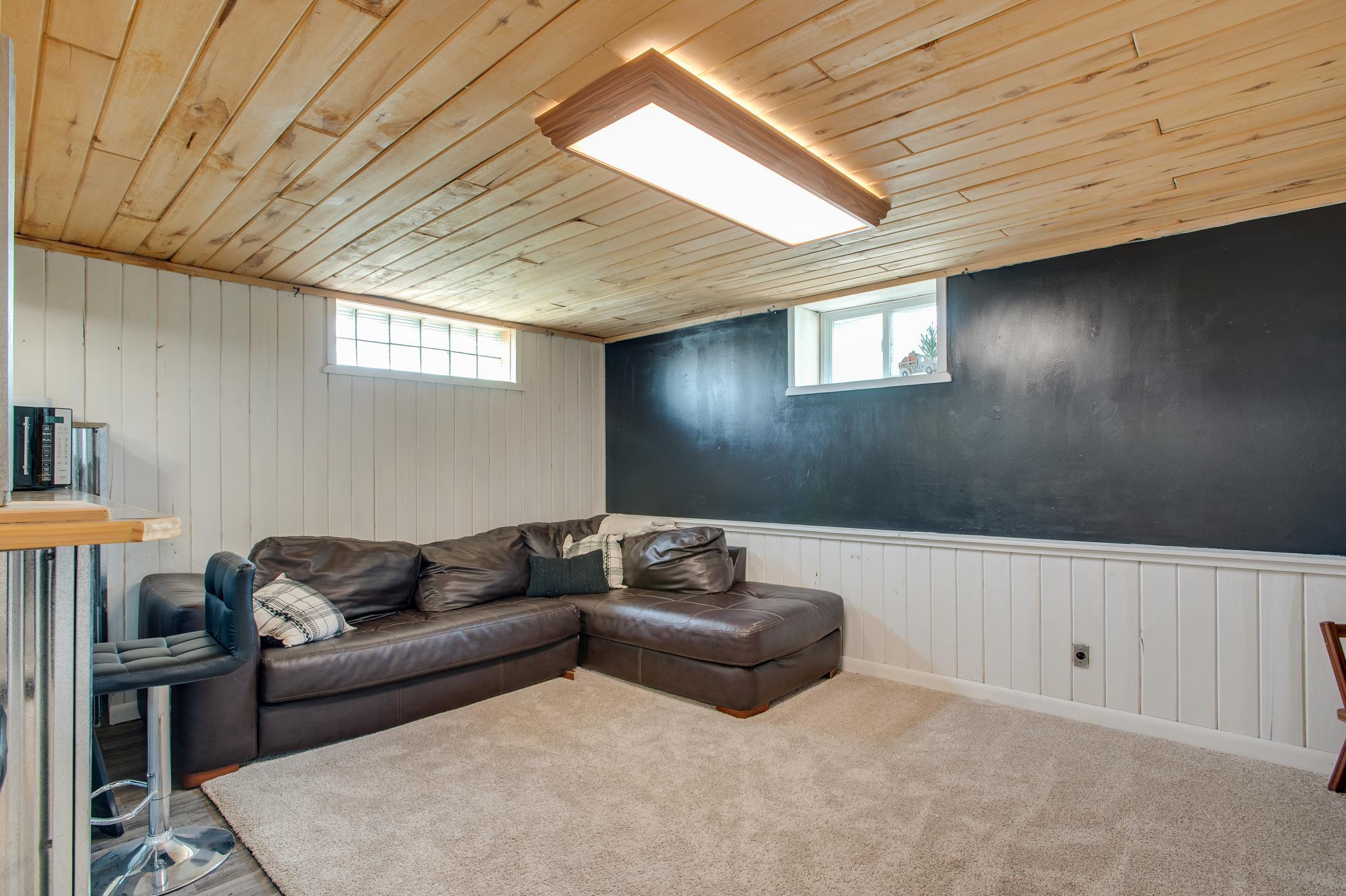 Family Room.jpg
