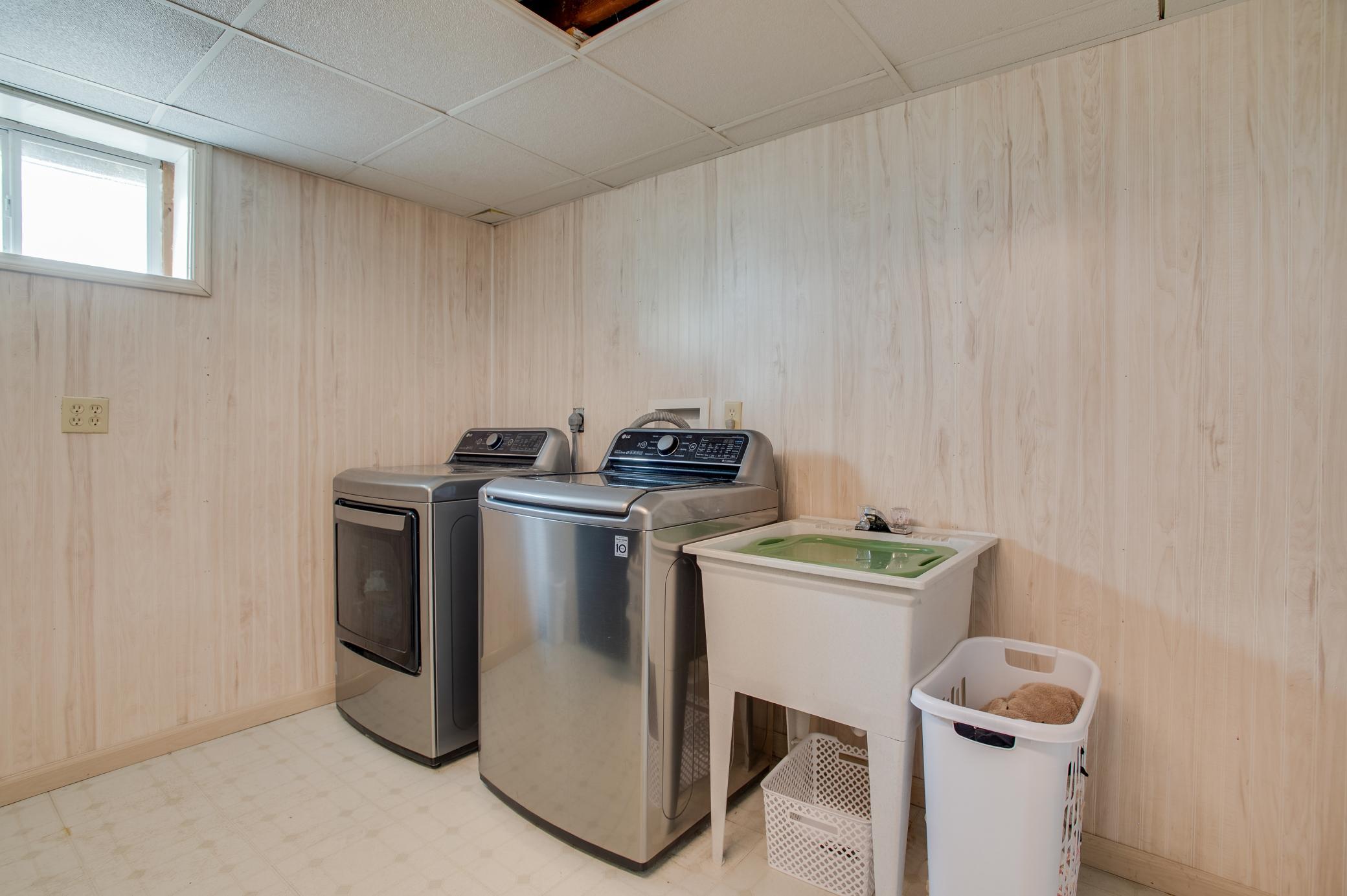 Laundry Room.jpg