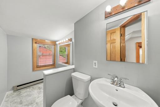 108 17th Avenue N, Hopkins, MN 55343