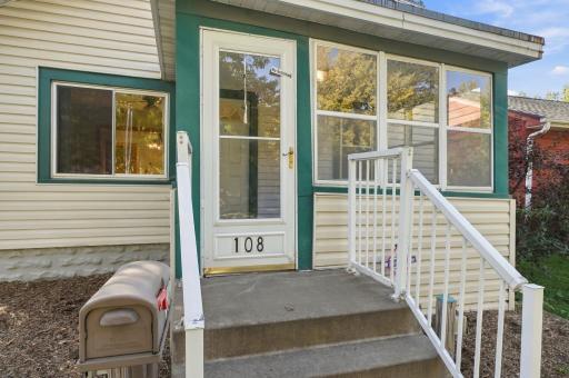 108 17th Avenue N, Hopkins, MN 55343