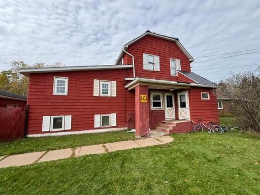 3431 19th Avenue E, Hibbing, MN 55746