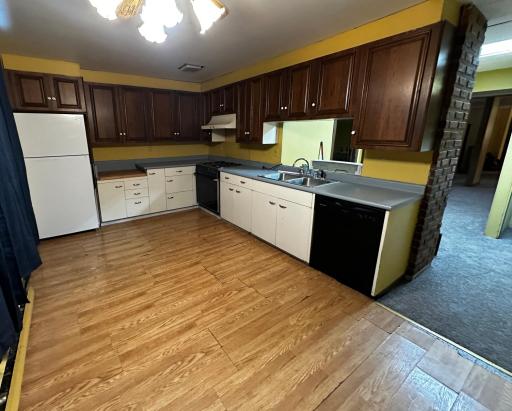 3431 19th Avenue E, Hibbing, MN 55746