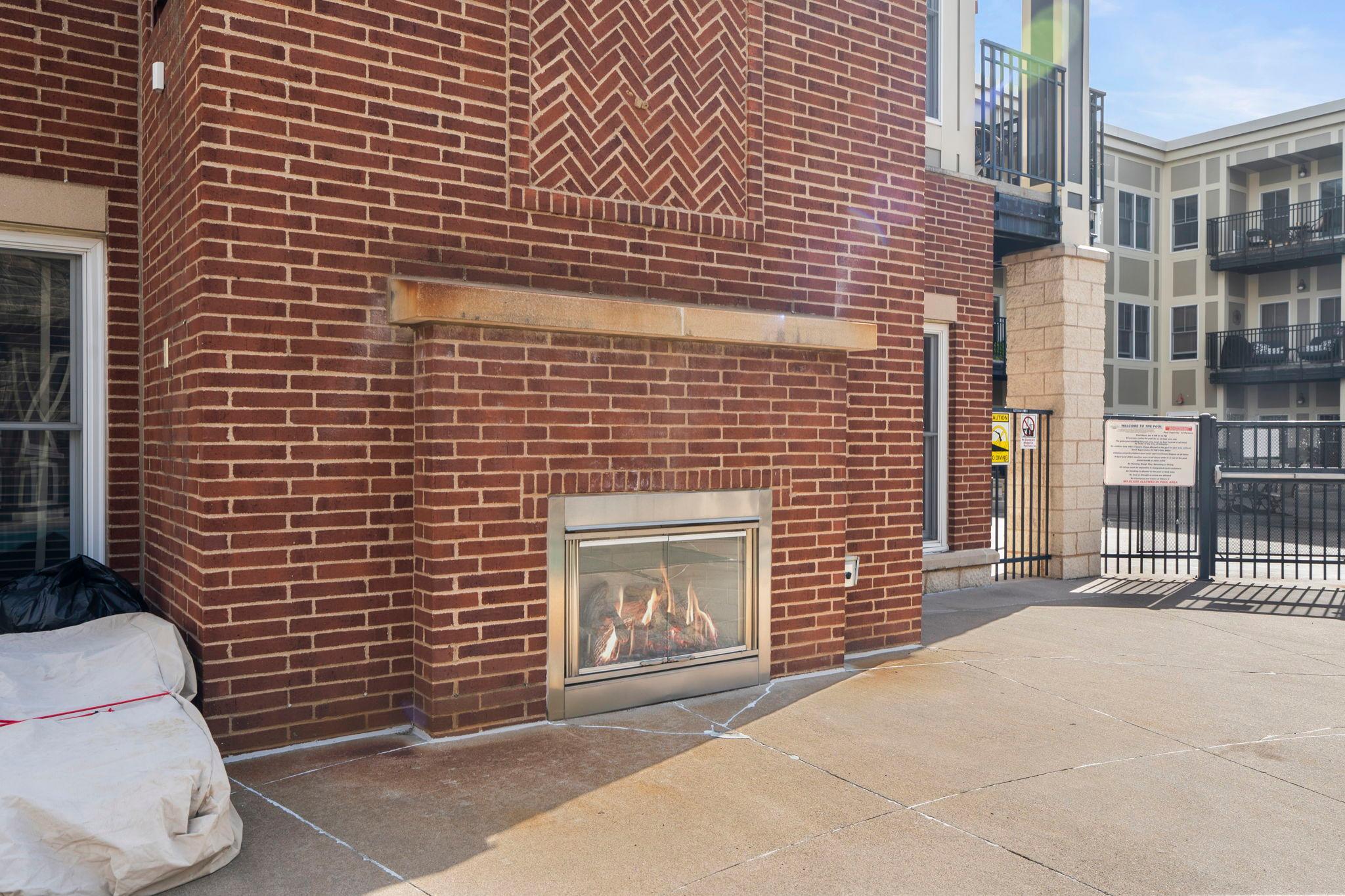 79-web-or-mls-350 Main St N 310-397.jpg