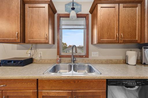 224 Creekside Drive, Eagle Lake, MN 56024