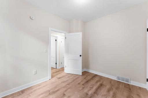 1223 Reaney Avenue, Saint Paul, MN 55106
