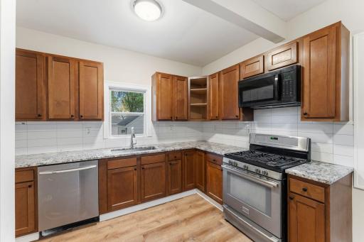 1223 Reaney Avenue, Saint Paul, MN 55106