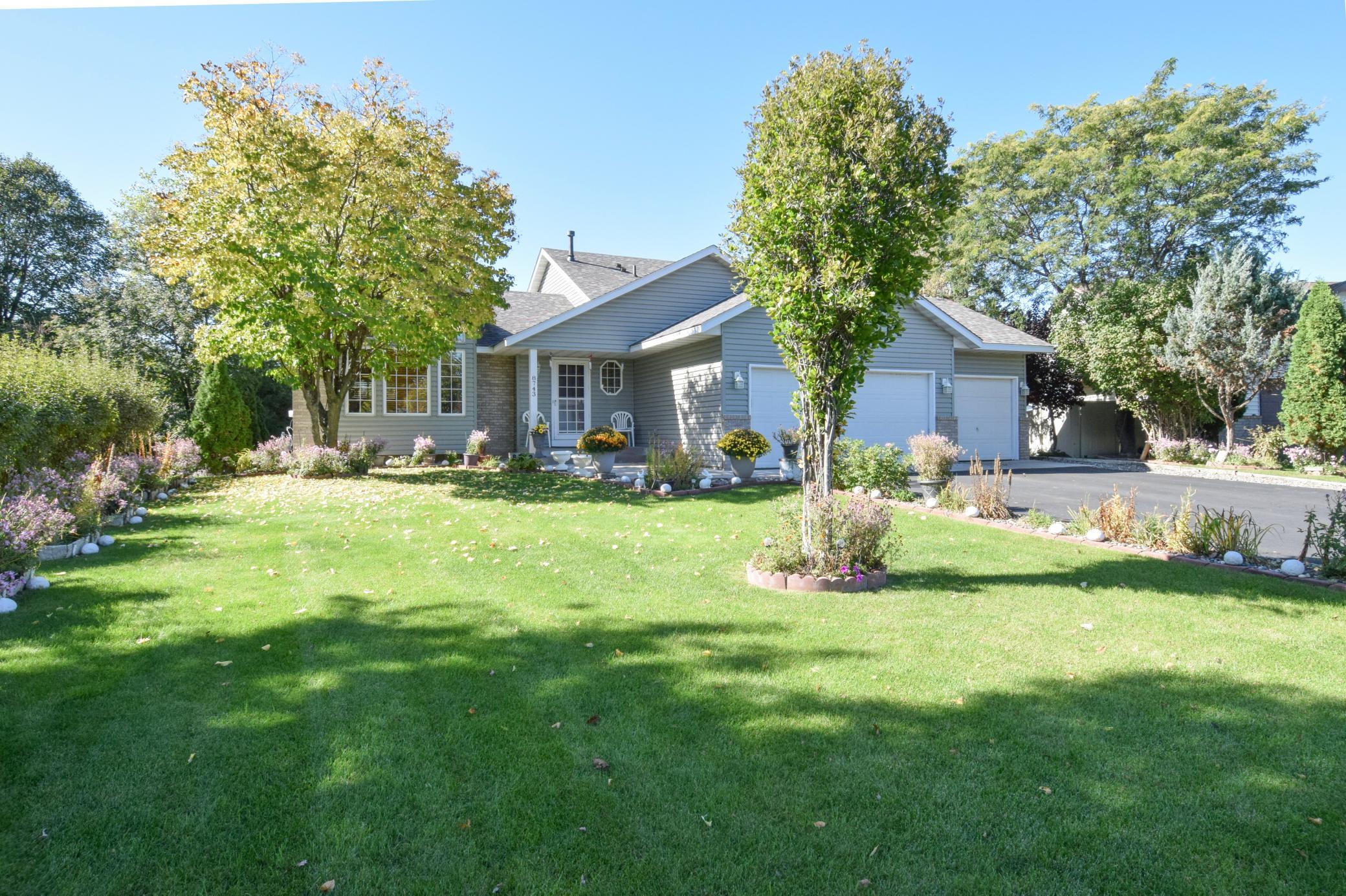 Another View of Front of Home.jpg