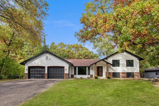 1335 Ches Mar Lane, Eagan, MN 55123
