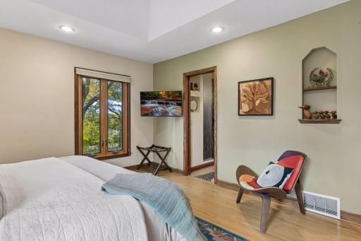 1384 Como Boulevard E, Saint Paul, MN 55117