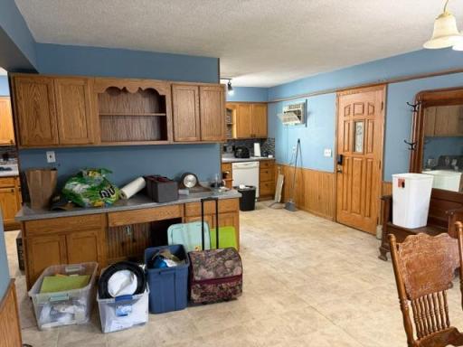 200 4th Street, Grove City, MN 56243