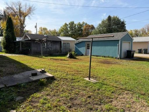 200 4th Street, Grove City, MN 56243