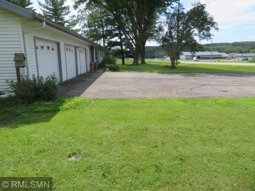 W7515 US Highway 10, Ellsworth, WI 54011