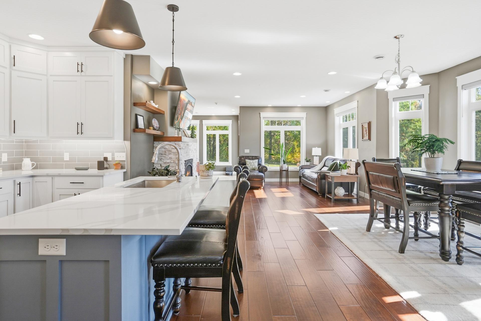 OPEN LIVING SPACE
