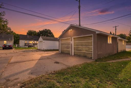 5453 28th Avenue S, Minneapolis, MN 55417