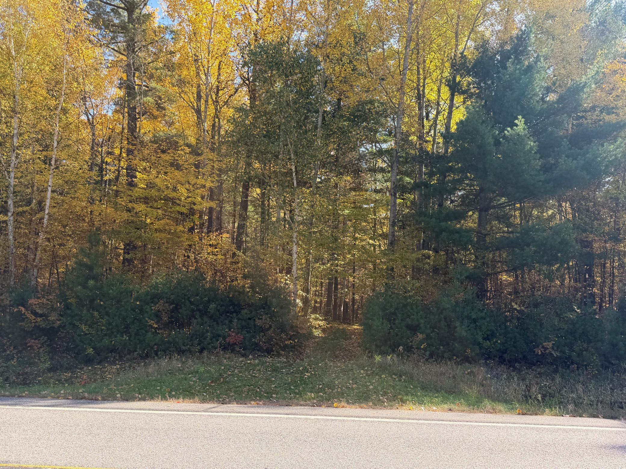 On road entrance