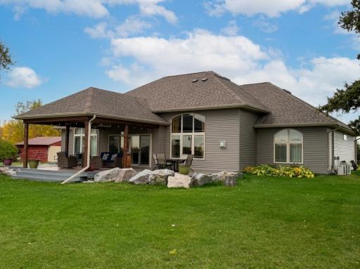 1984 Maple Drive NW, Baudette, MN 56623