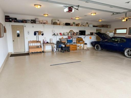1984 Maple Drive NW, Baudette, MN 56623