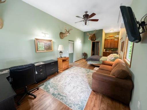 1984 Maple Drive NW, Baudette, MN 56623
