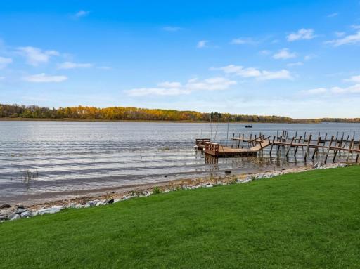 1984 Maple Drive NW, Baudette, MN 56623