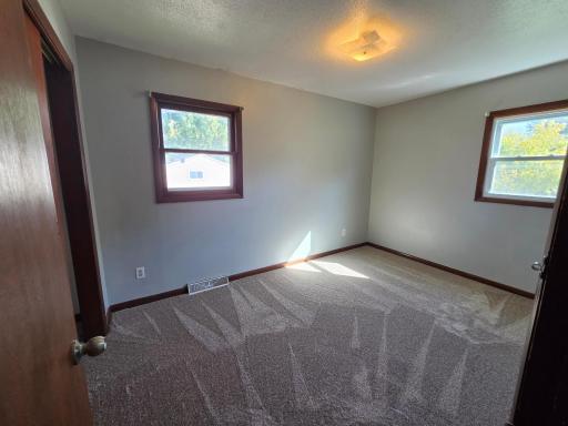 113 S 7th Avenue, Albert Lea, MN 56007