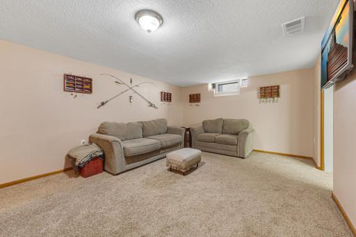 840 Mineral Springs Road NE, Owatonna, MN 55060