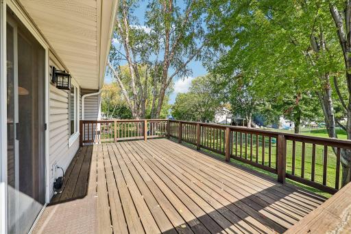 4292 Eagle Crest Drive, Eagan, MN 55122