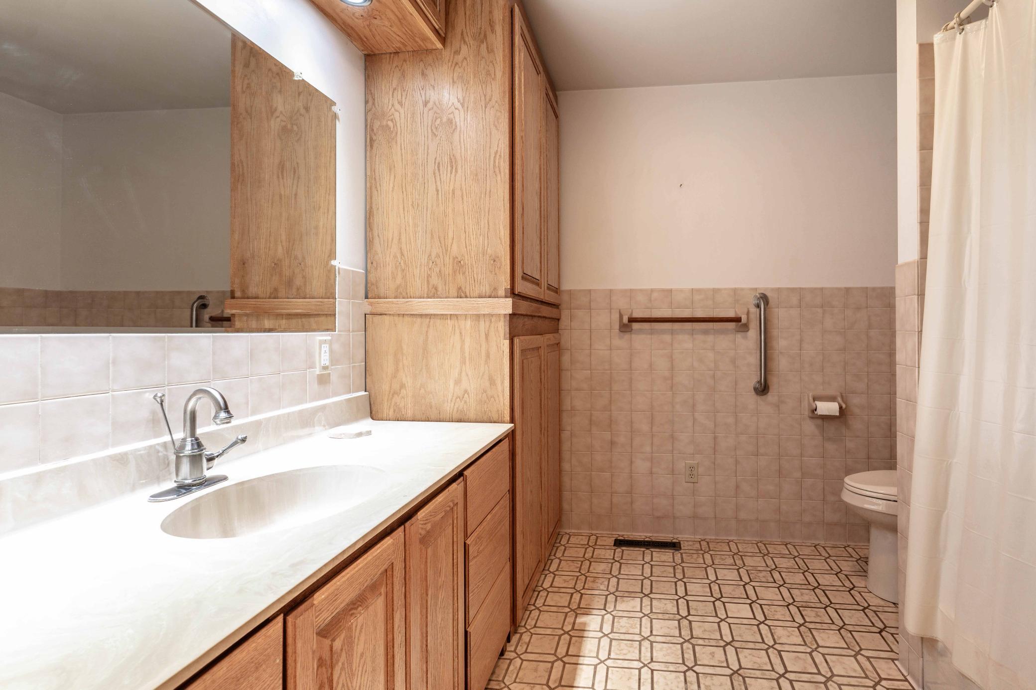 38192 N Shore Dr BL-224.jpg