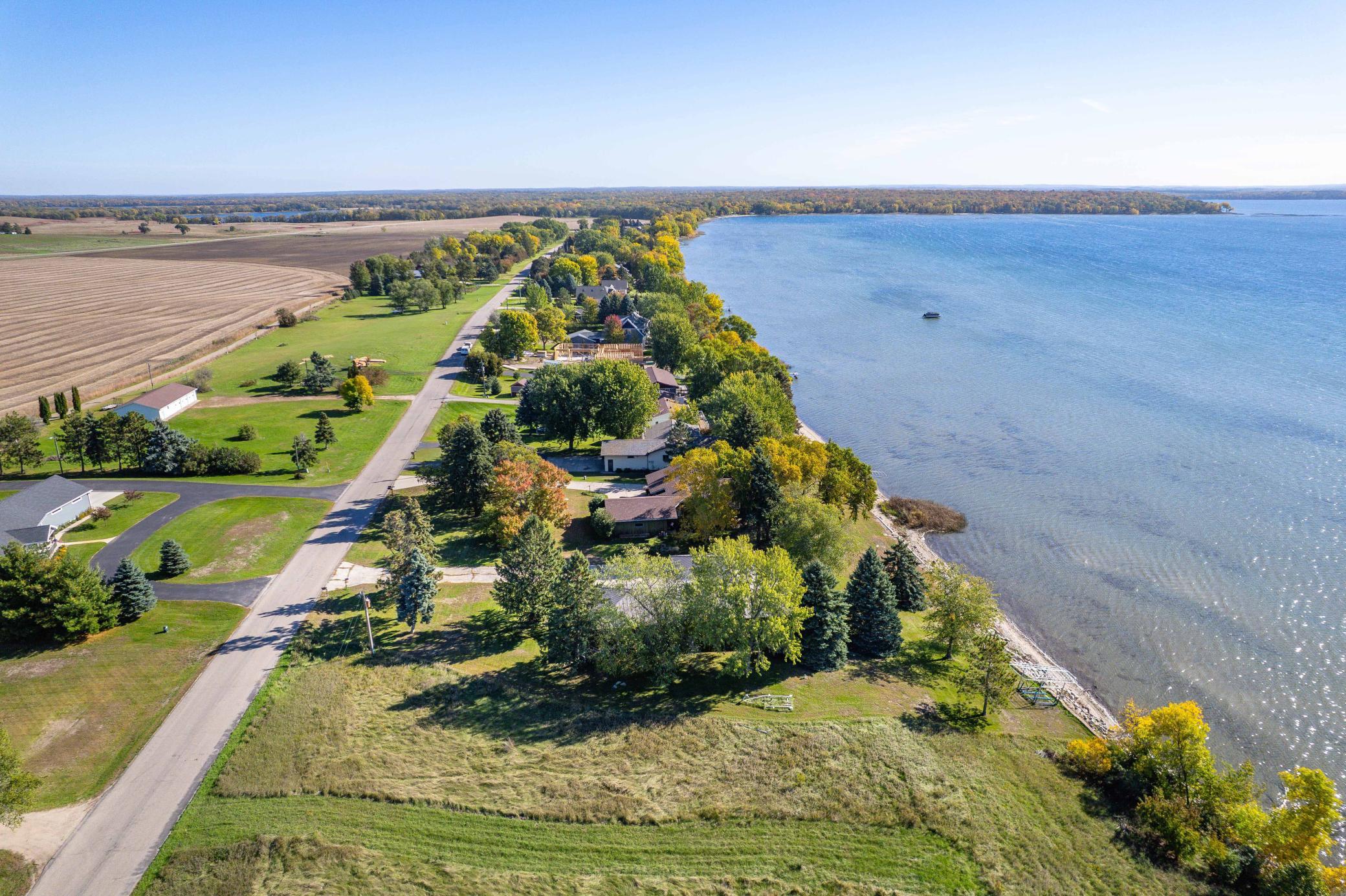 38192 N Shore Dr BL-310.jpg